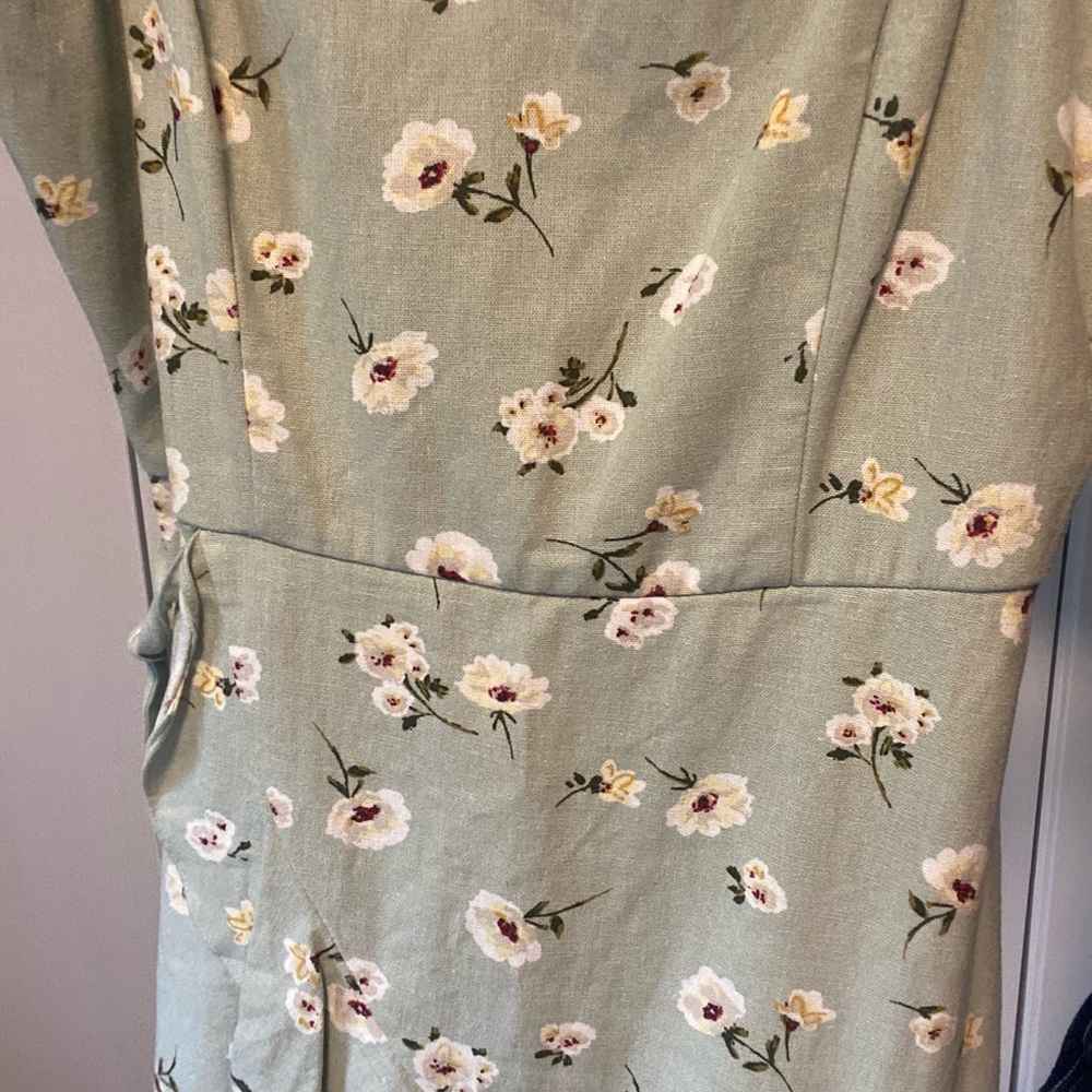 City Triangles Floral Green Spaghetti Strap Dress size Large - Picture 4 of 4